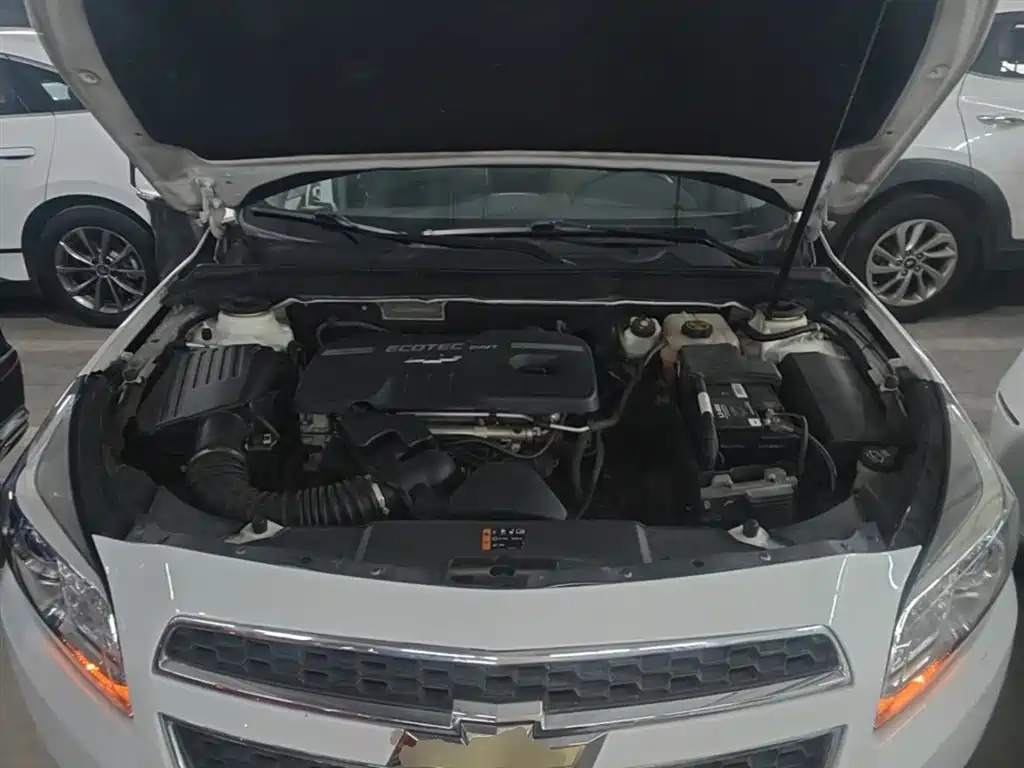 Chevrolet Malibu 2014 2.0L Automatic Luxury фото 20