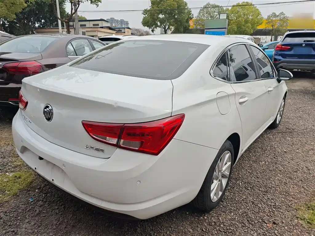 Buick Verano 2019 Sedan 15S Auto Leading фото 7