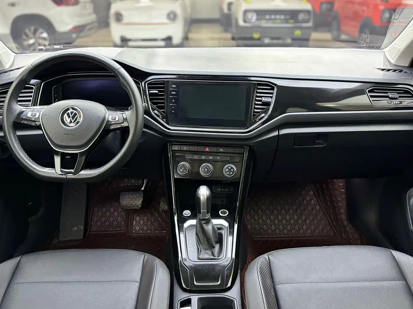 VOLKSWAGEN T ROC EXPLORING SONGS