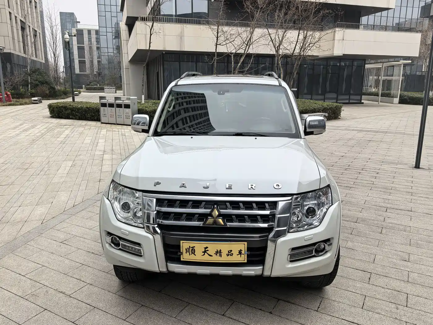 Mitsubishi Pajero (Import) 2016 3.0L Automatic Luxury (China V) фото 2
