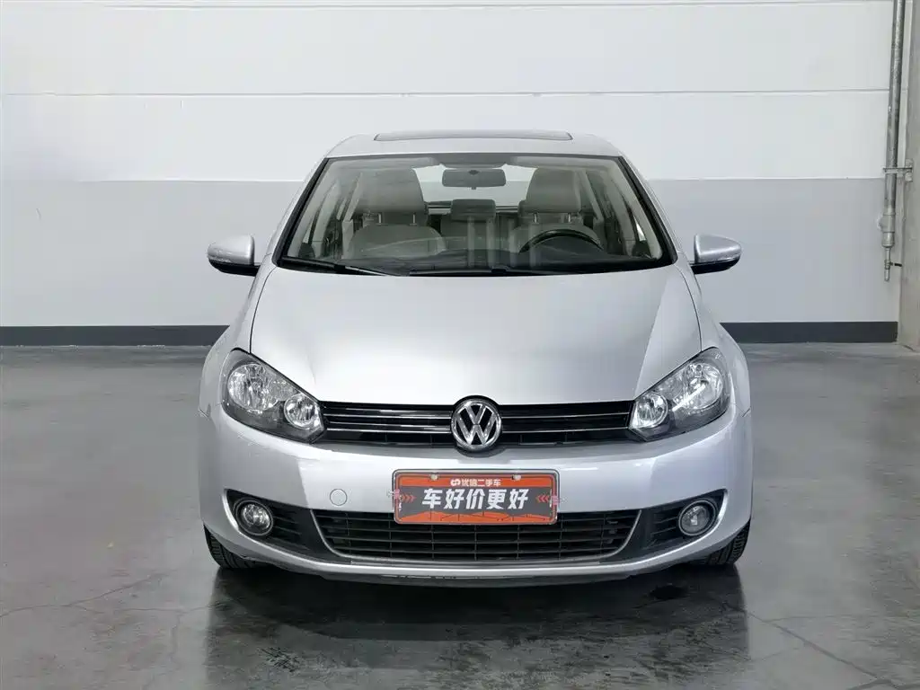 Volkswagen Golf 2012 1.6 Automatic Comfort Type фото 3