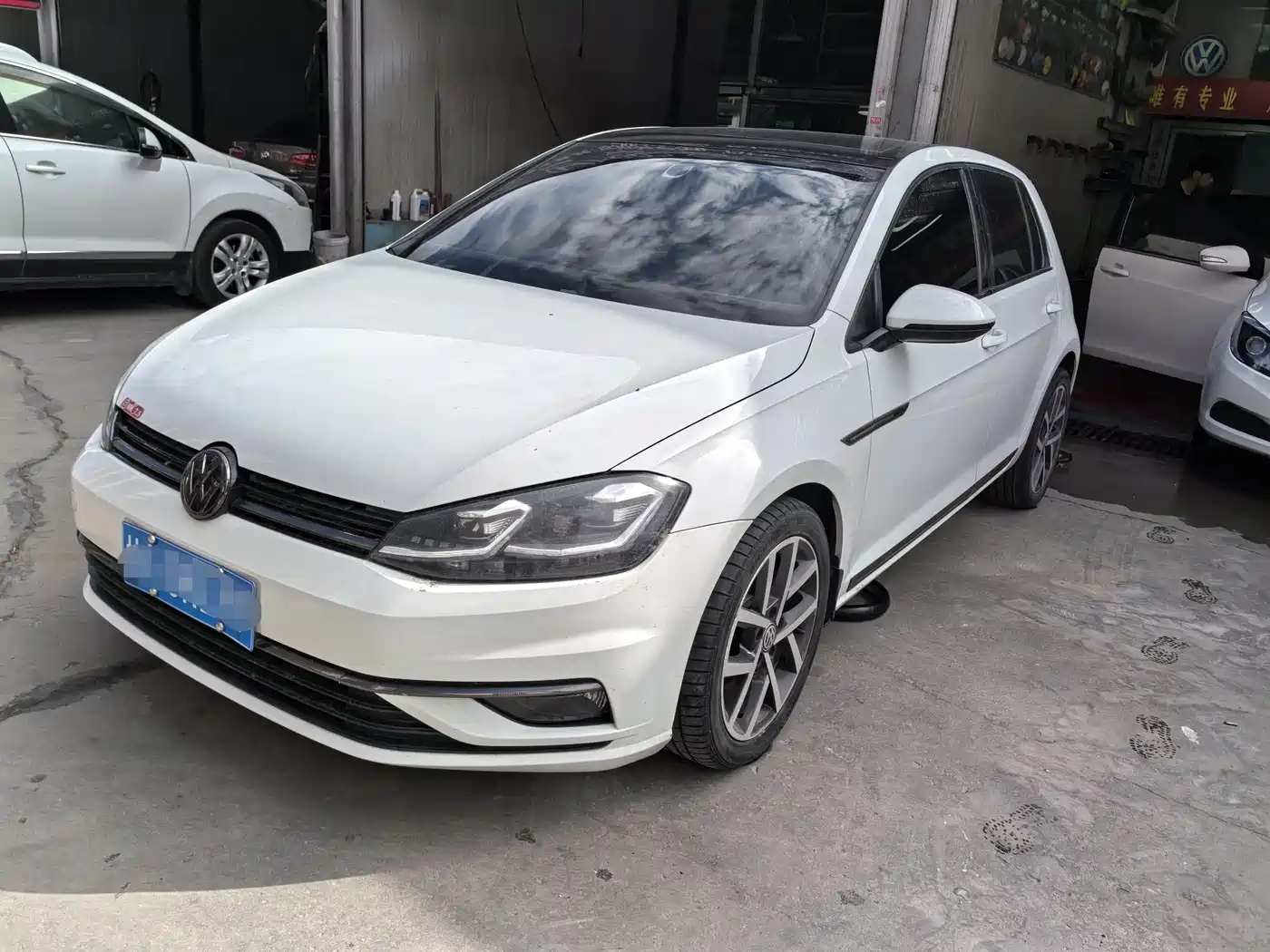 Volkswagen Golf 2020 Beloved Edition 280TSI DSG Luxury
