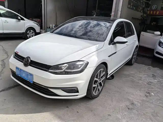 Volkswagen Golf 2020 Beloved Edition 280TSI DSG Luxury