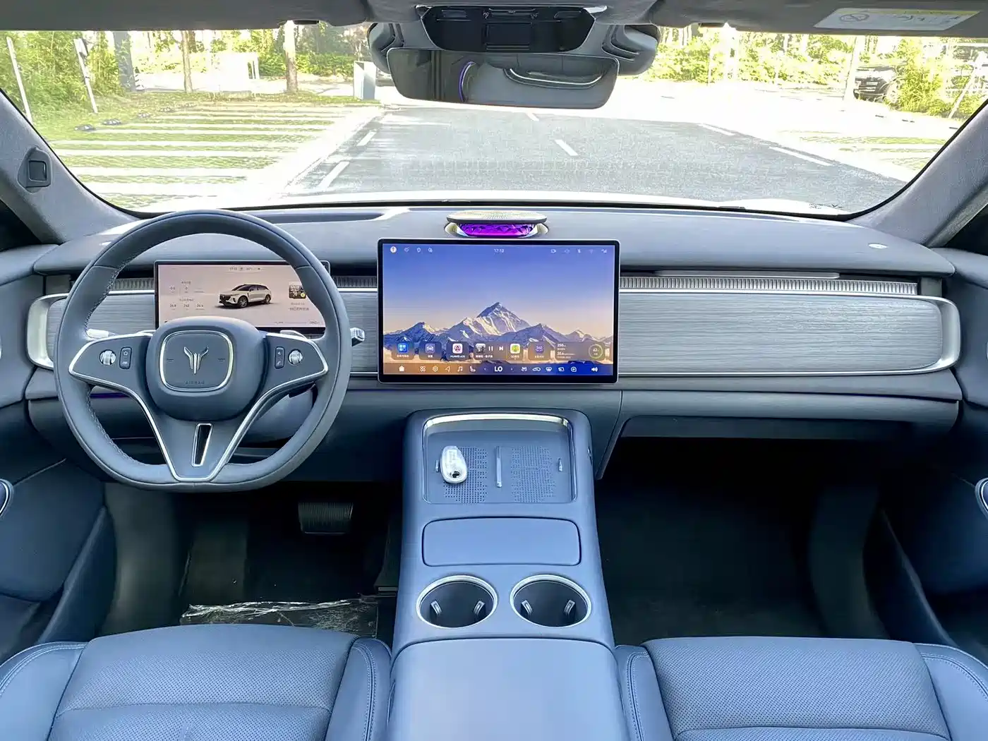 Voyah Auto Voyah Zhiyin 2025 Base фото 7
