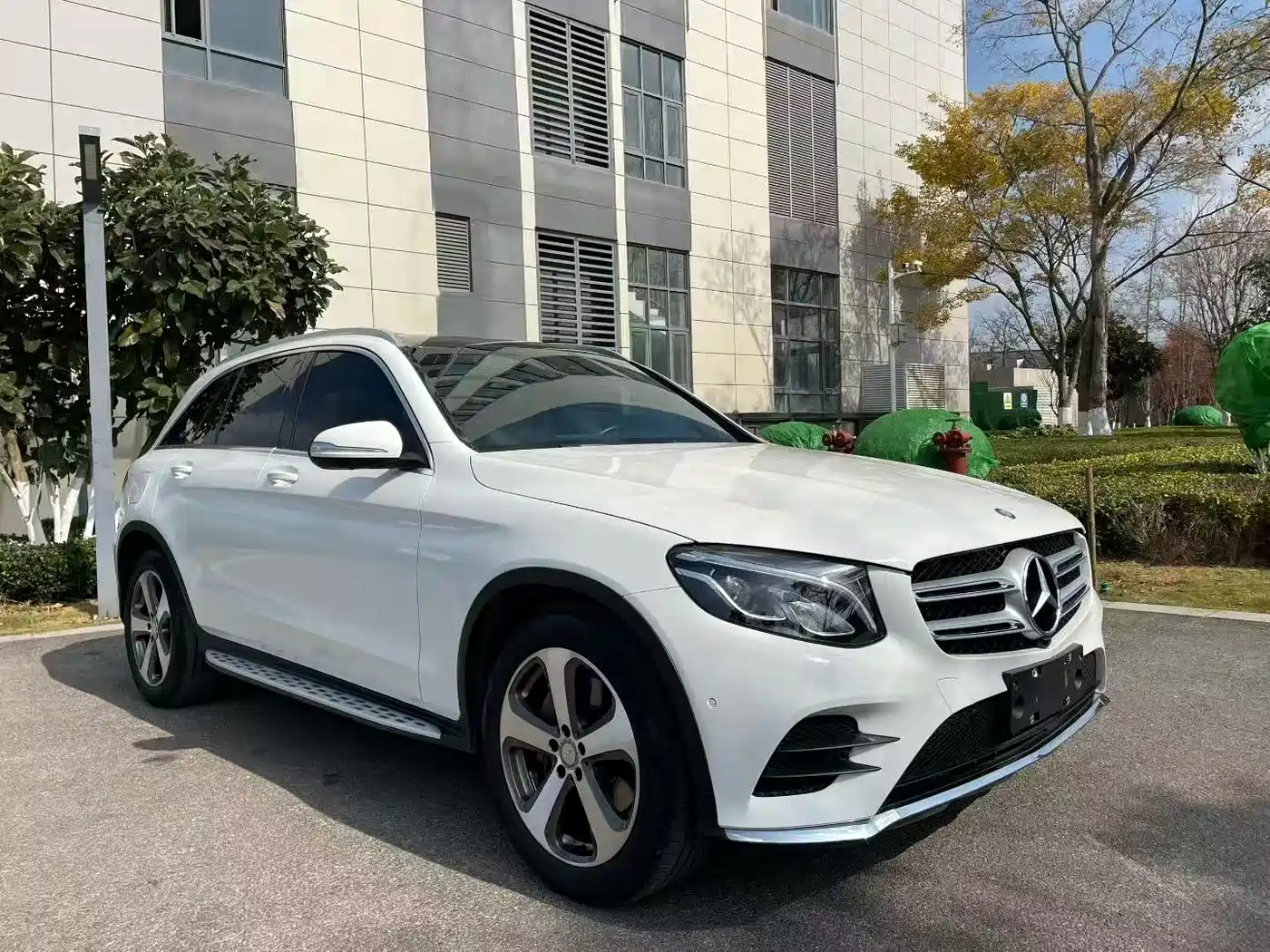Mercedes-Benz GLC 2017 GLC 260 4MATIC Luxury фото 3