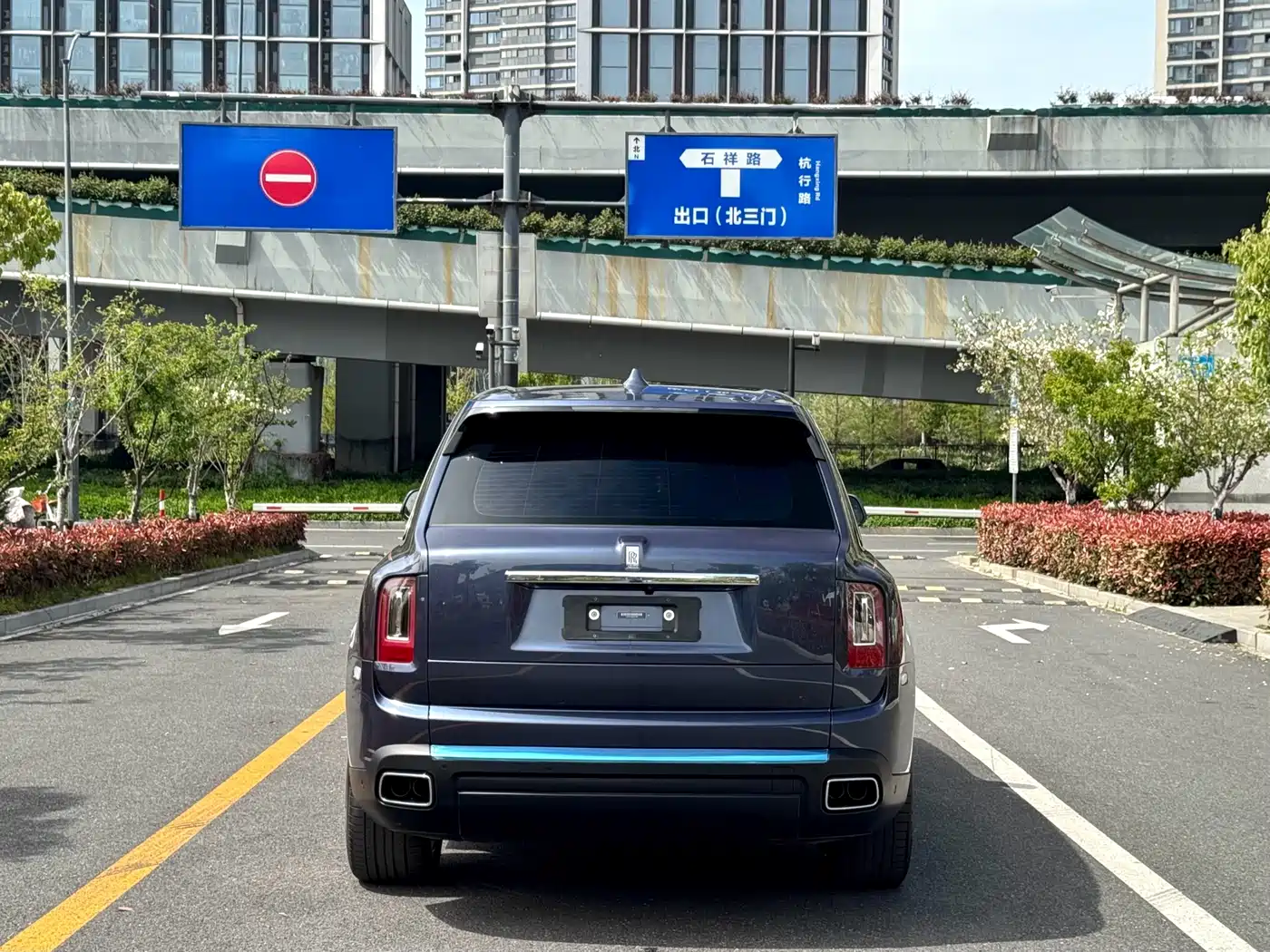 ROLLS-ROYCE CULLINAN