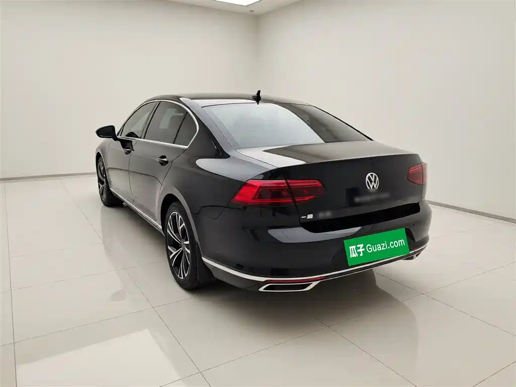Volkswagen Magotan 2020 330TSI DSG Luxury фото 23