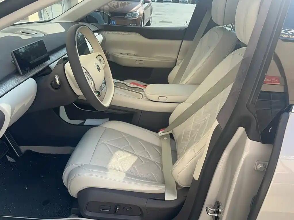 NIO ET7 2024 2024 100kWh Executive Signature Edition