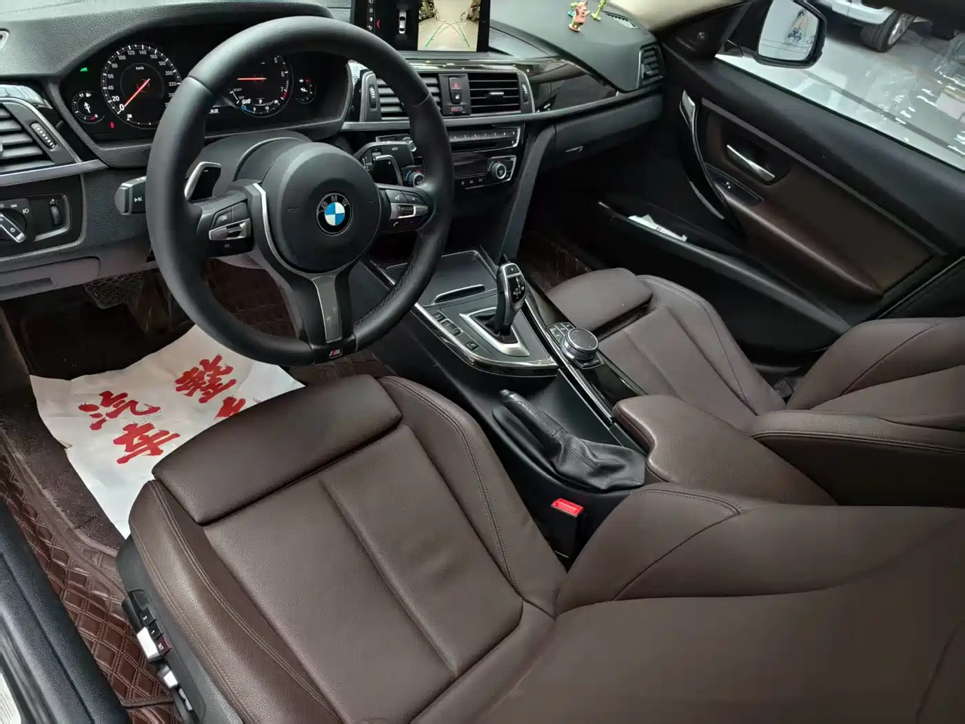 BMW 3 Series 2017 320Li M Sport фото 6