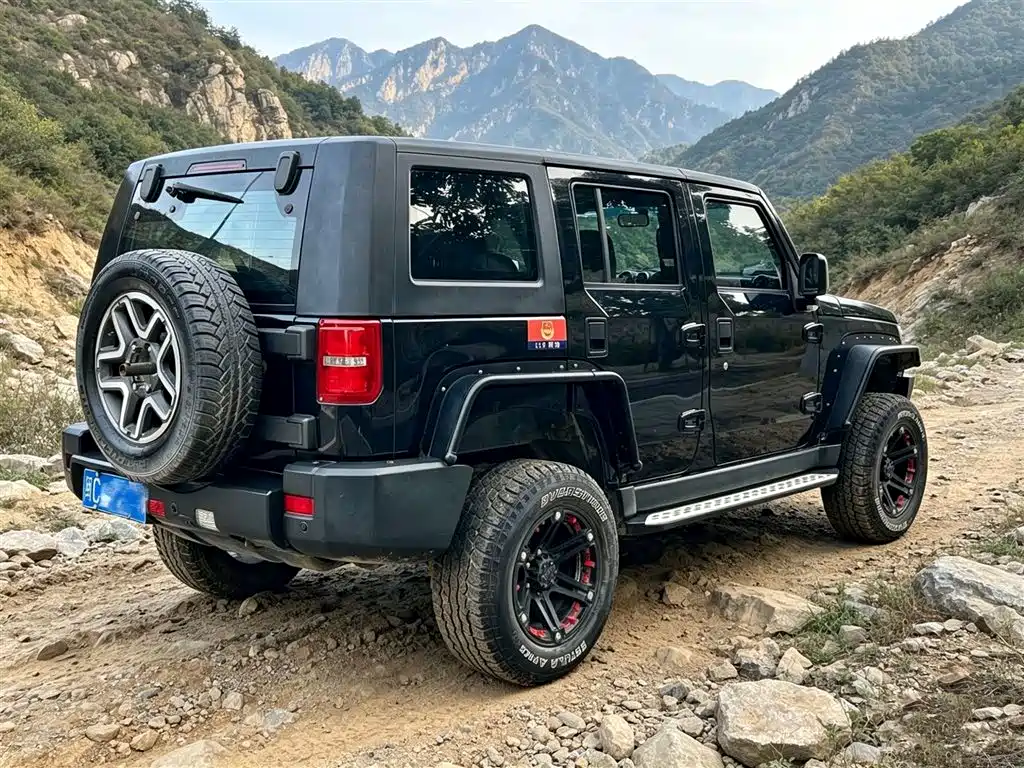 BAIC ORV Beijing Offroad BJ40 2017 40L 2.3T Automatic 4WD China Rally Champion Edition фото 4