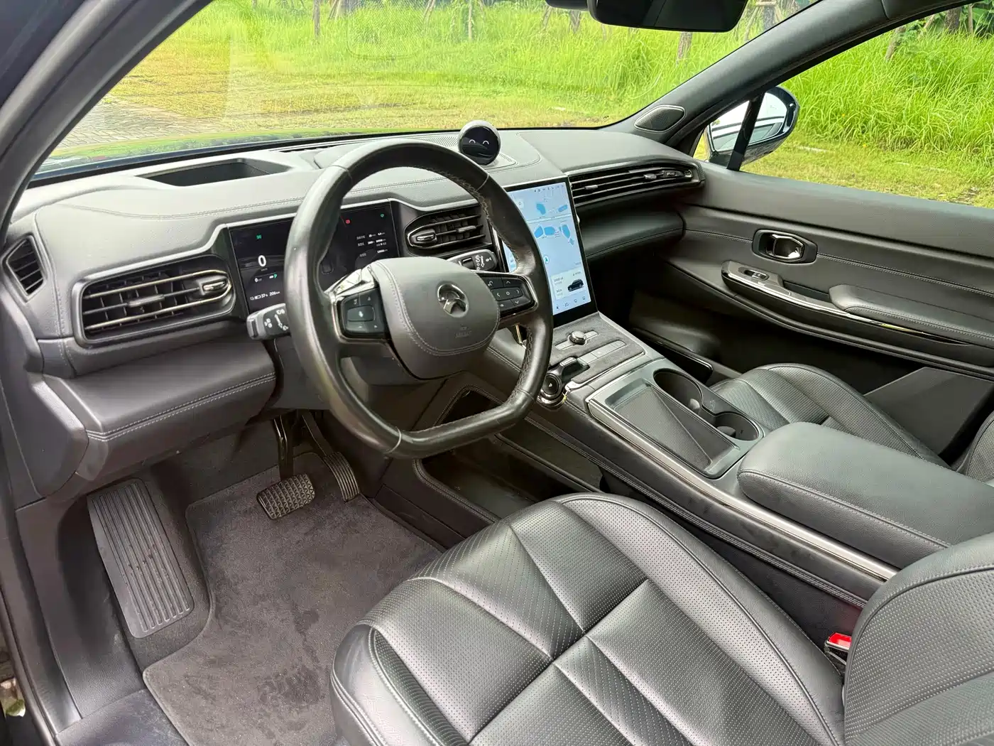 NIO ES8 2022 2020 580KM 6-Seater