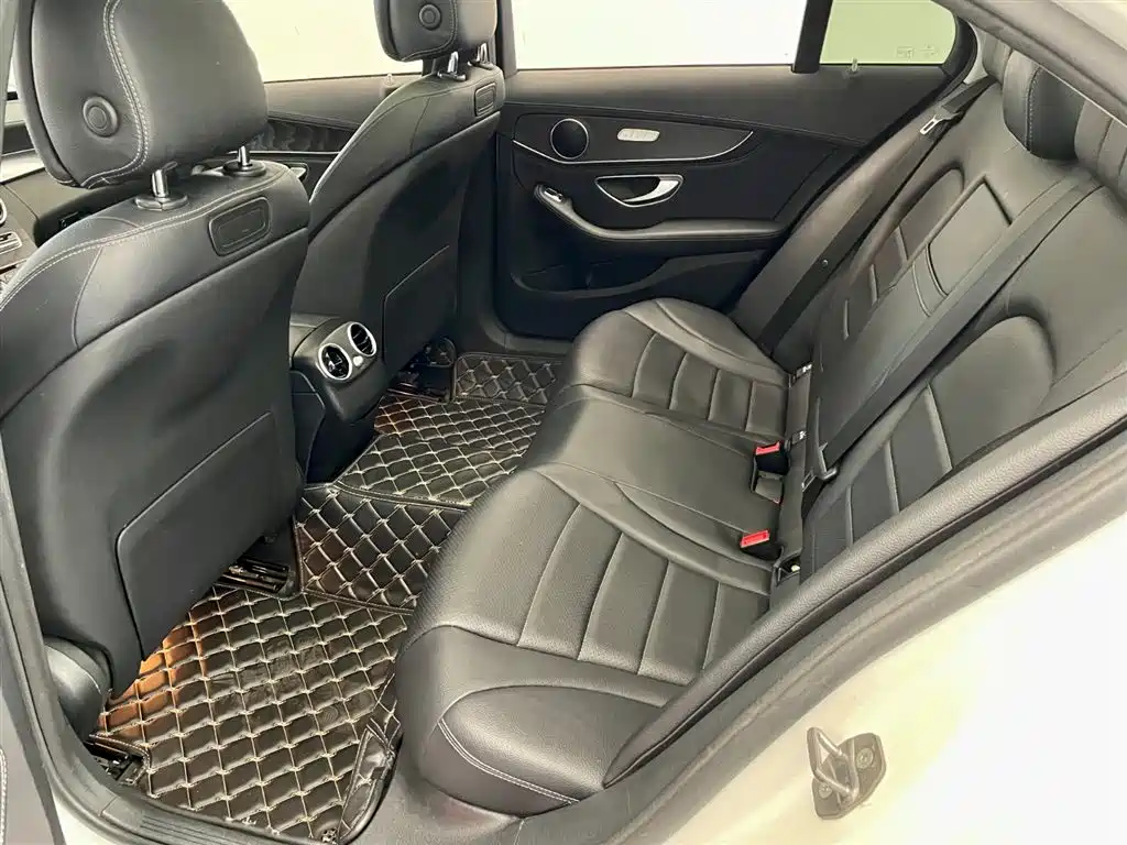 Mercedes-Benz C-Class 2016 C 200 L Sport фото 7
