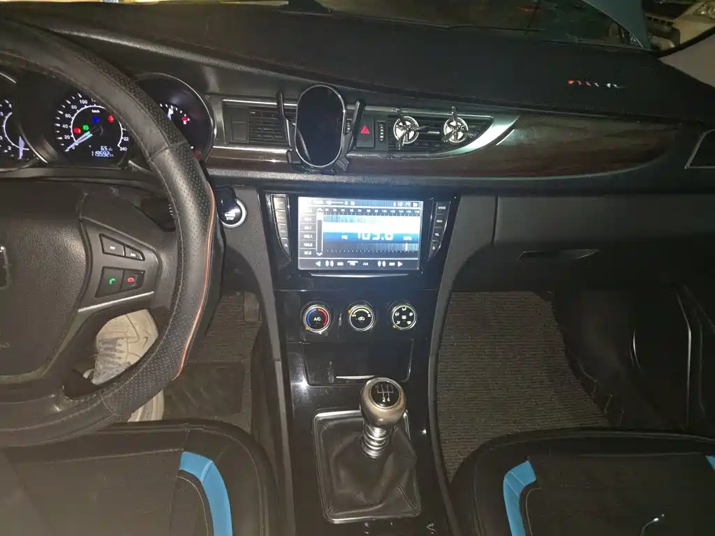 Zotye Z500 2015 2015 1.5T Manual Elite