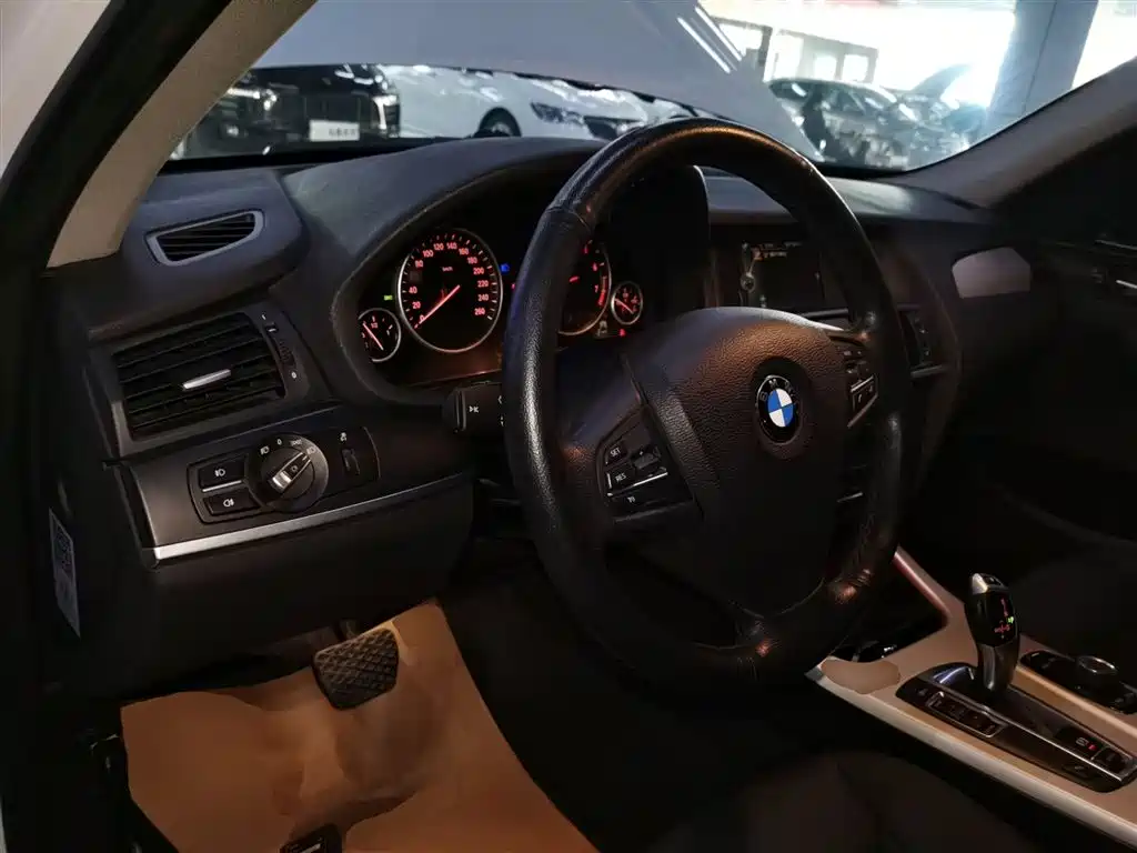 BMW X3 (Import) 2016 sDrive20i фото 6