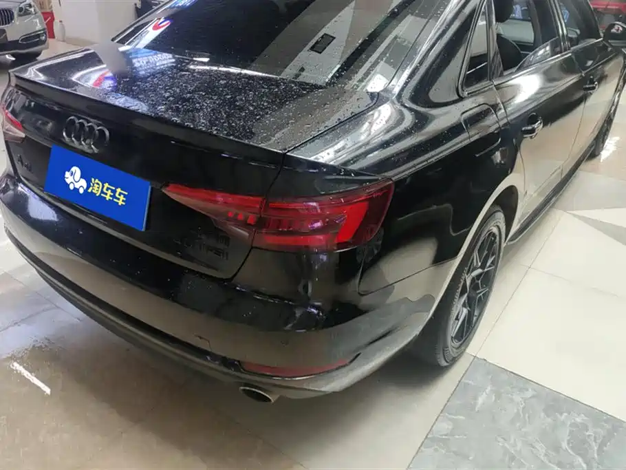 Audi A4L 2017 Plus 40 TFSI Style фото 3