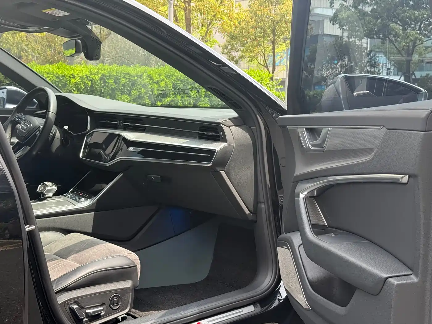 Audi A6L 2024 45 TFSI Premium Dynamic фото 22