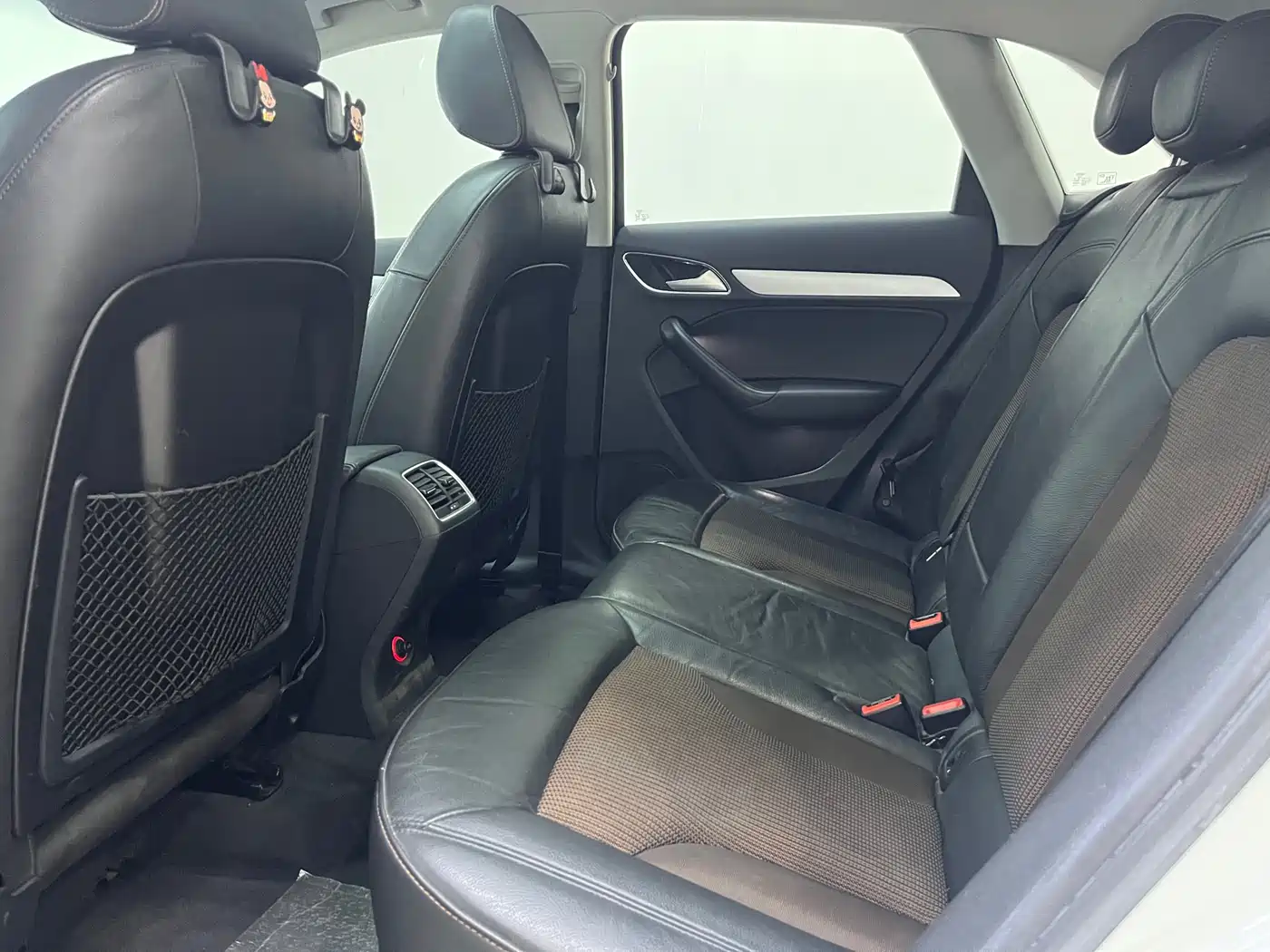Audi Q3 2018 35 TFSI Fashion Collector's Edition фото 15