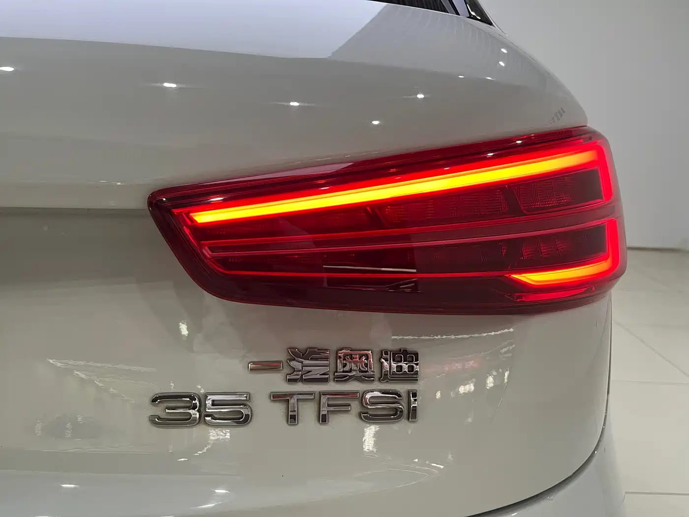 Audi Q3 2018 35 TFSI Fashion Collector's Edition фото 17