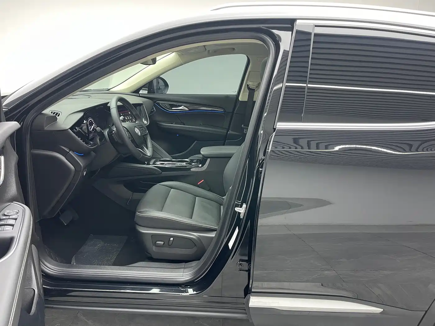 Buick Envision S 2023 2022 Facelift Enclave S 552T 2WD Luxury