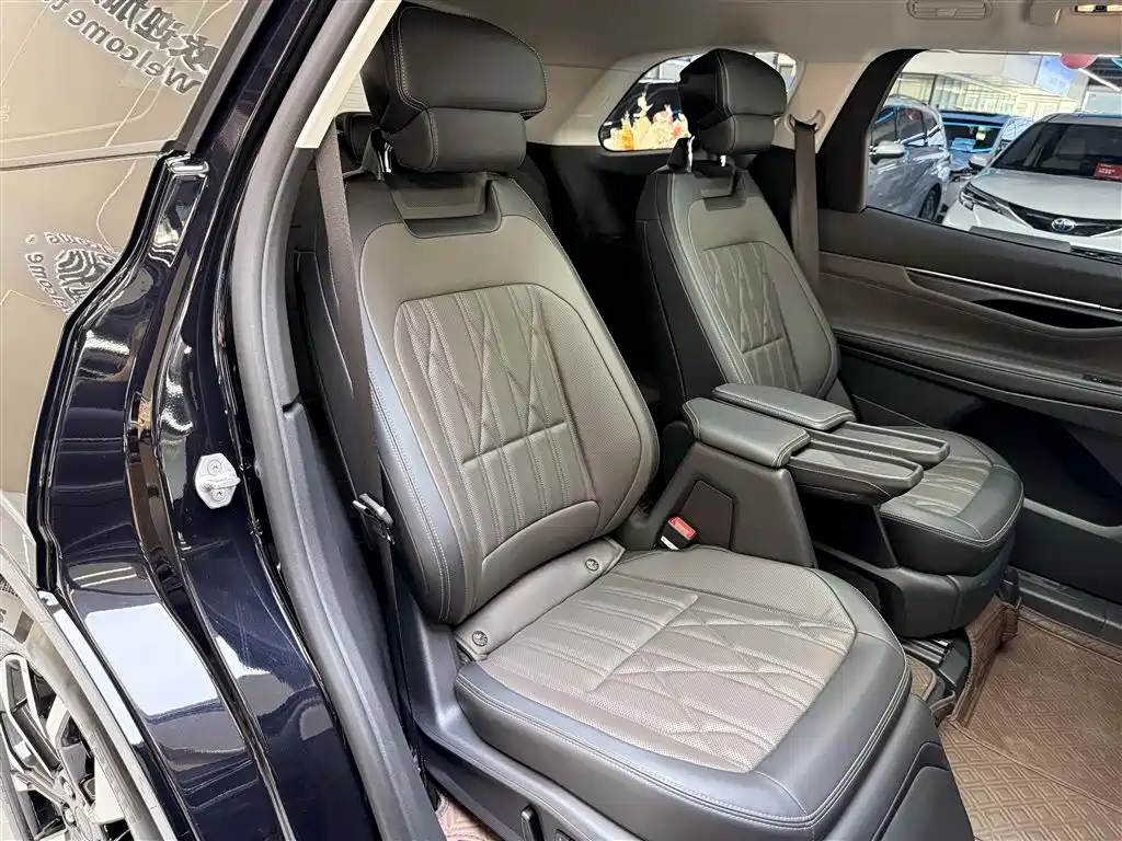 Ford Edge 2025 2025 Edge L 2.0T EcoBoost AWD 7-seater Premium