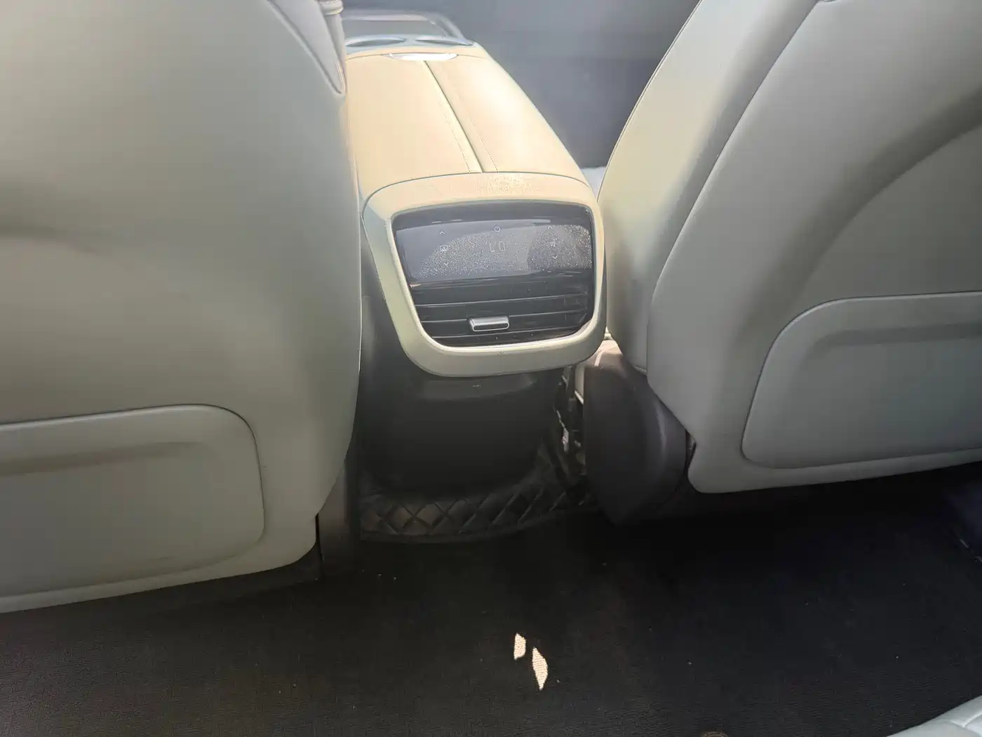 Deepal S07 2024 2024 215Max Range Extender