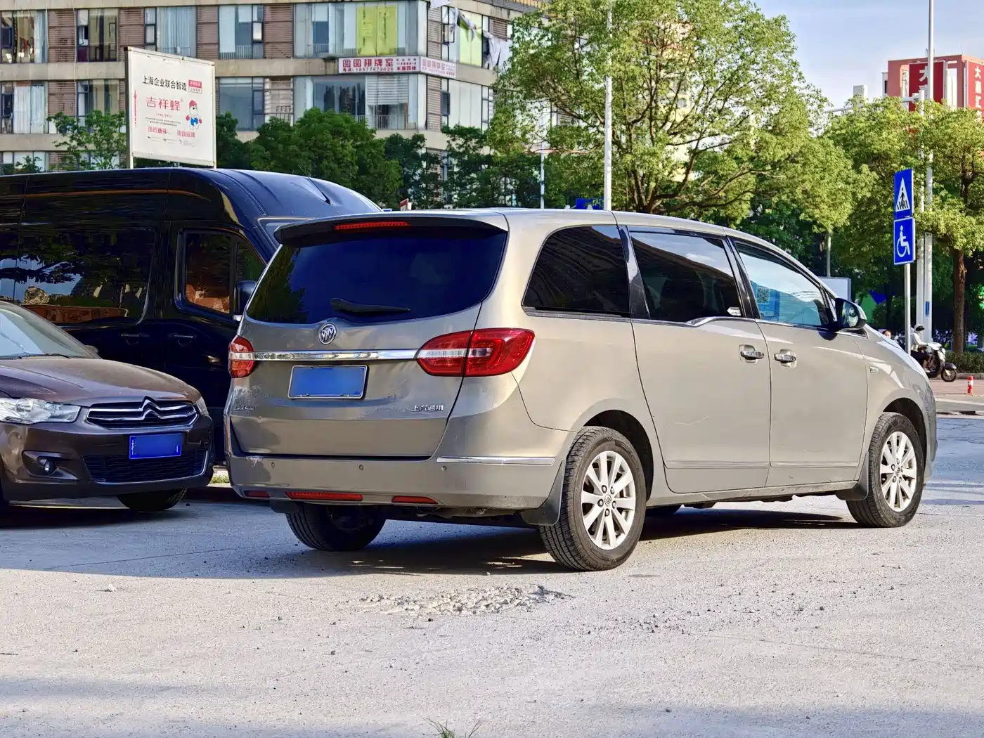 Buick GL8 2017 25S Comfort China V фото 10