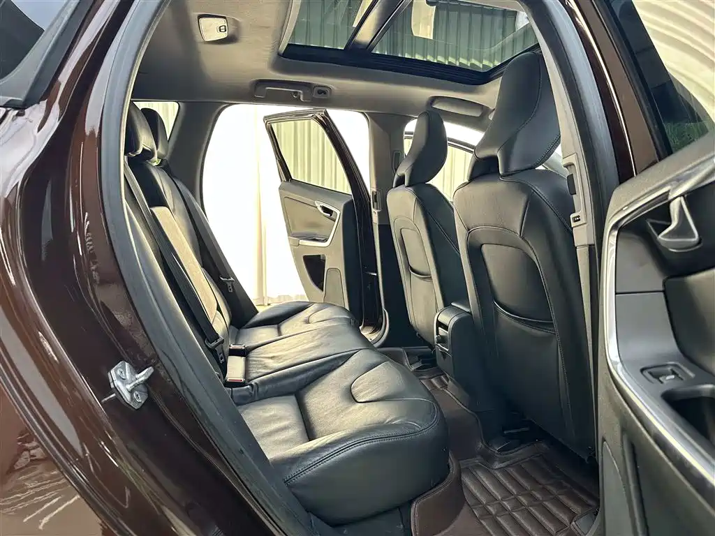 Фото 12 - Volvo XC60 (Import)