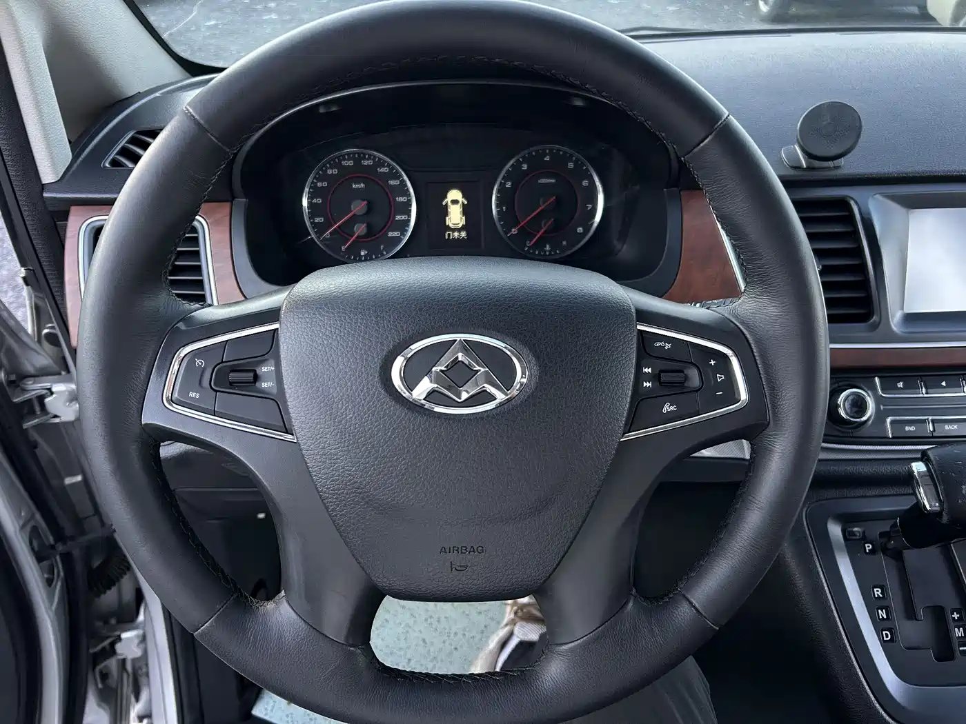 SAIC Maxus Maxus G10 2018 PLUS 2.0T Automatic Elite Edition фото 14