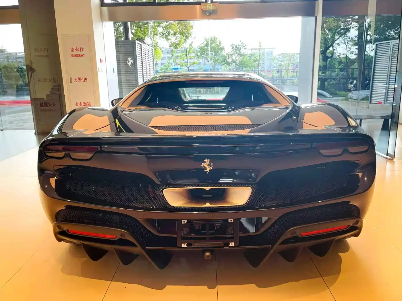 FERRARI 296
