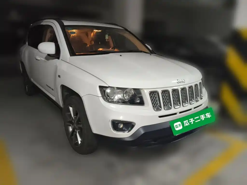 Jeep Compass (Import) 2014 2014 2.4L 4WD Luxury Edition