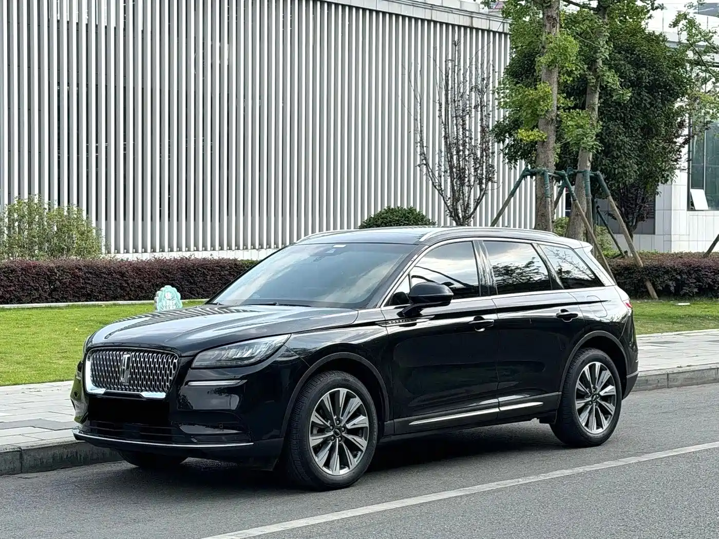 LINCOLN ADVENTURER