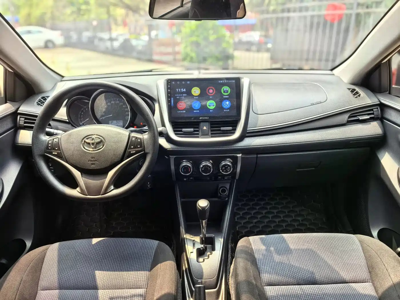 Toyota YARiS L Zhi Xiang 2019 1.5E CVT Charming China VI фото 8