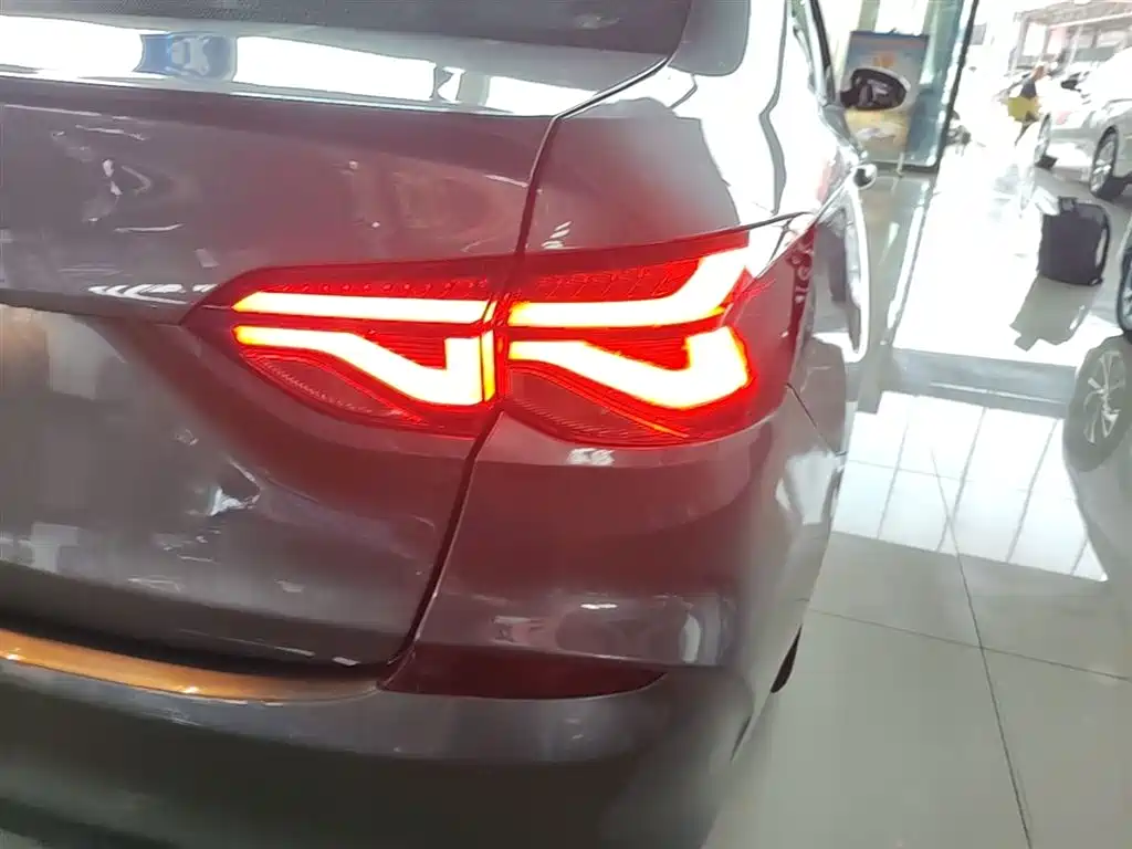 Chevrolet Monza 2020 320 Auto Comfort Edition фото 8