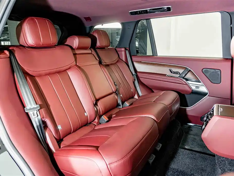 Land Rover Range Rover 2026