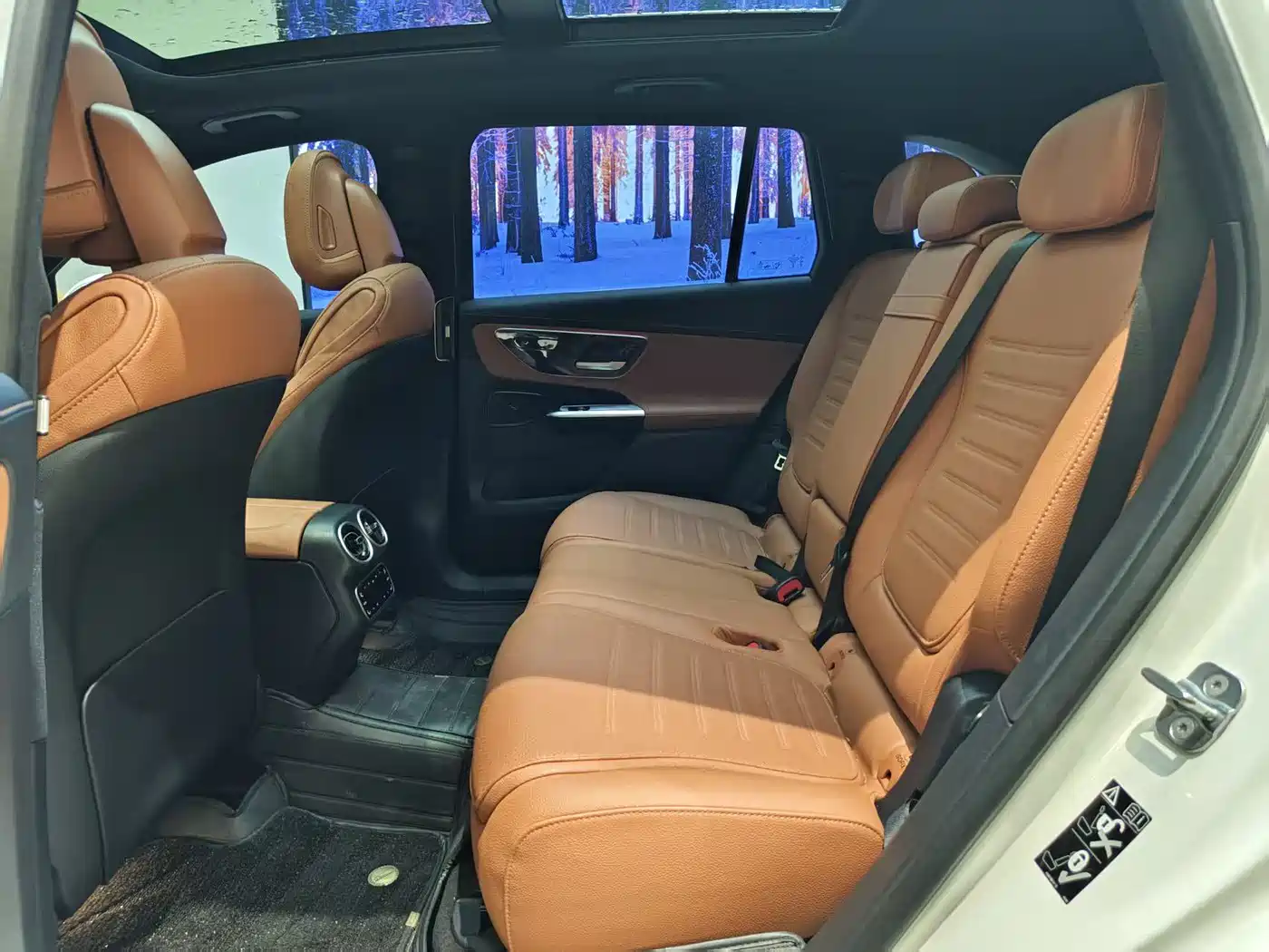Mercedes-Benz GLC 2024 GLC 260 L 4MATIC Dynamic 7-seater фото 13