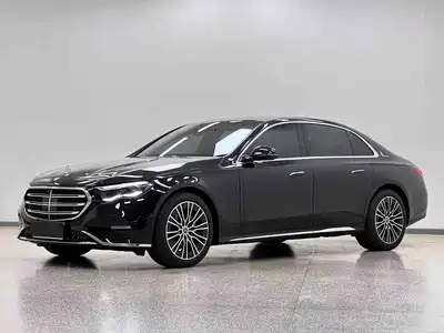 Mercedes-Benz E