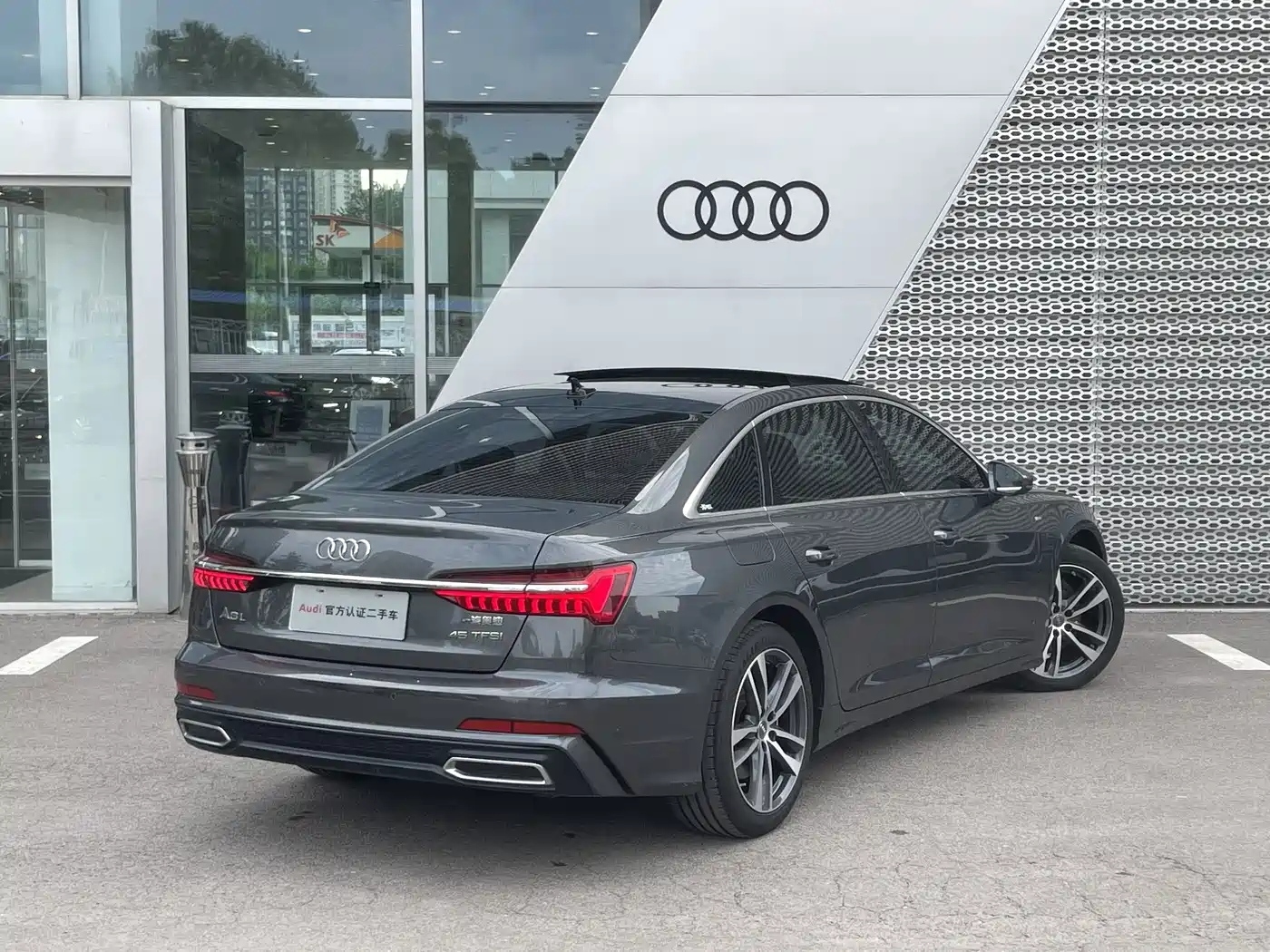 Audi A6L 2021 45 TFSI Exclusive Sport фото 3