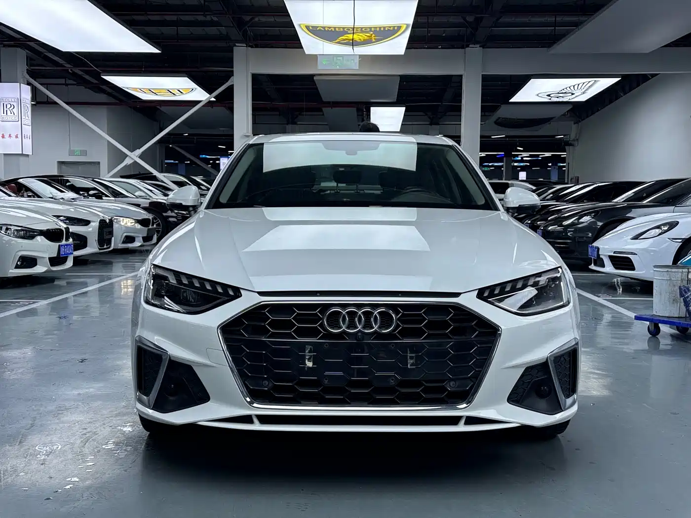 Audi A4L 2020 40 TFSI Fashion Dynamic Edition фото 2