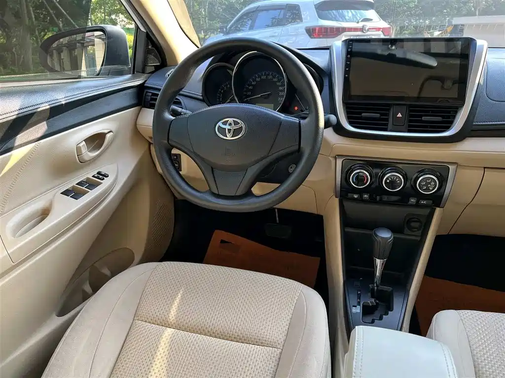 Toyota Vios FS 2017 1.5L CVT Fengchi Edition фото 9
