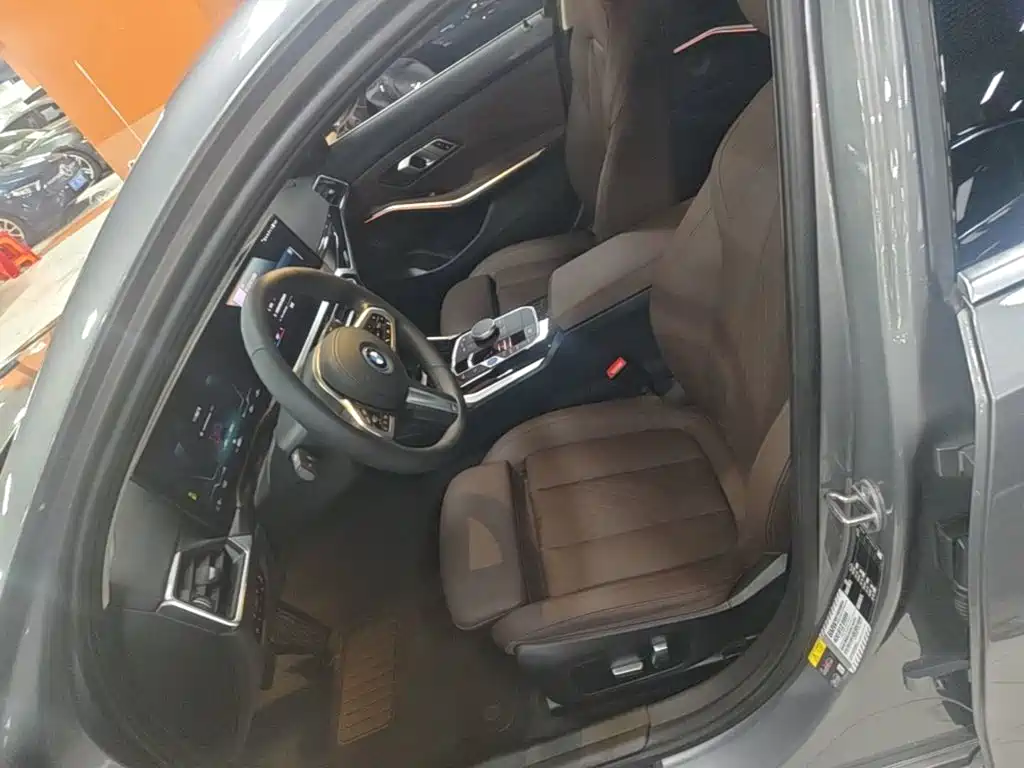BMW i3 2022 2022 eDrive 35 L
