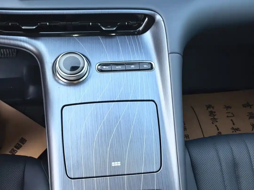 Geely Galaxy Galaxy E5 2024 530km Voyage Edition фото 14