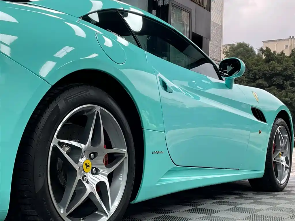 Ferrari California T 2014 2012 4.3L Standard