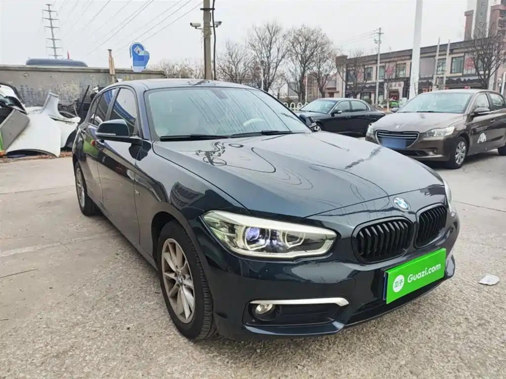 BMW 1 Series (Import) 2015 118i Urban Design Package фото 22