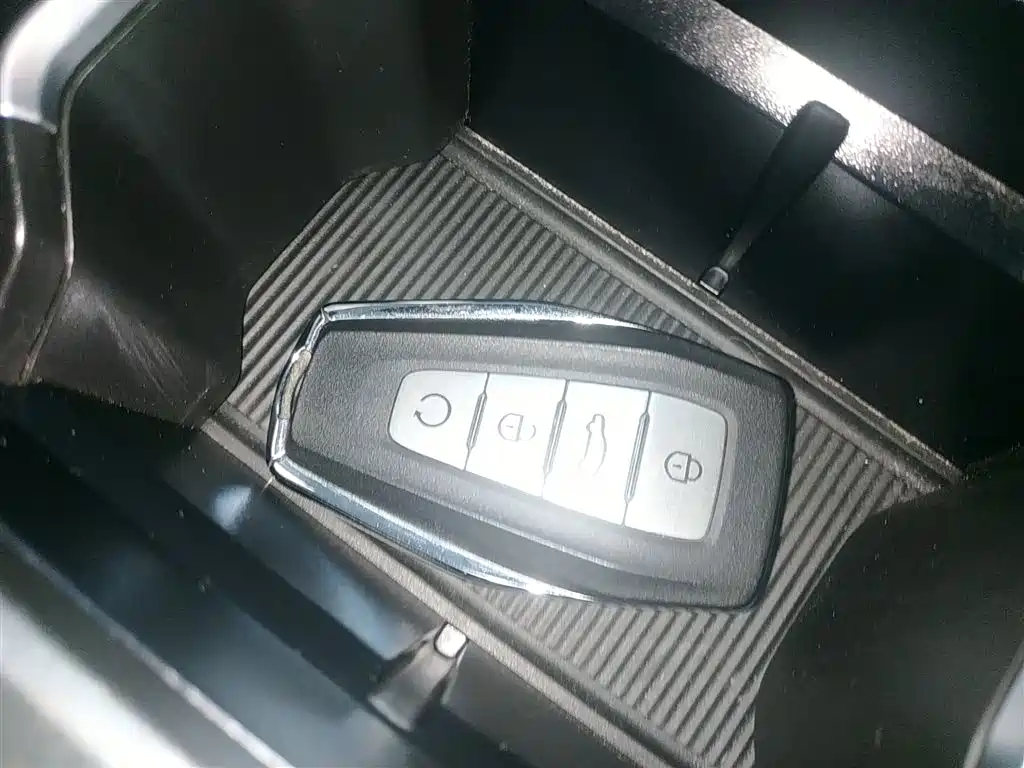 Geely Haoyue L 2023 2023 2.0T DCT Premium Model