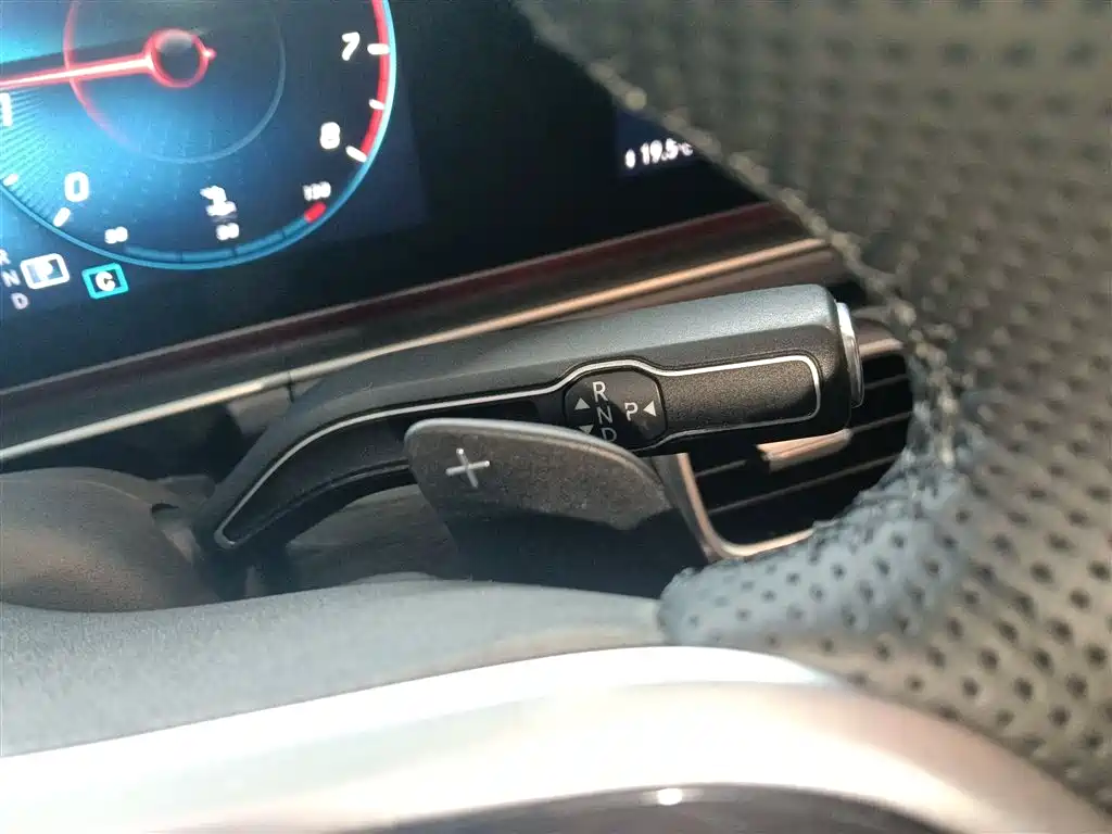 Mercedes-Benz GLE 2020 GLE 350 4MATIC Fashion фото 10