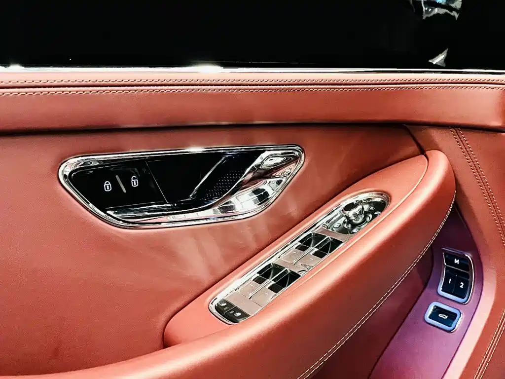Фото 17 - Bentley Continental