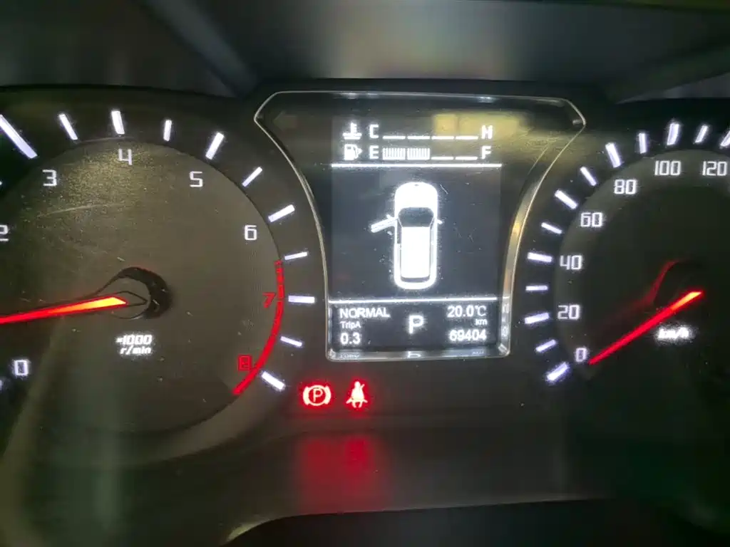 GAC Trumpchi Trumpchi GS4 2017 235T Automatic 2WD Luxury Smart Connected Edition фото 12