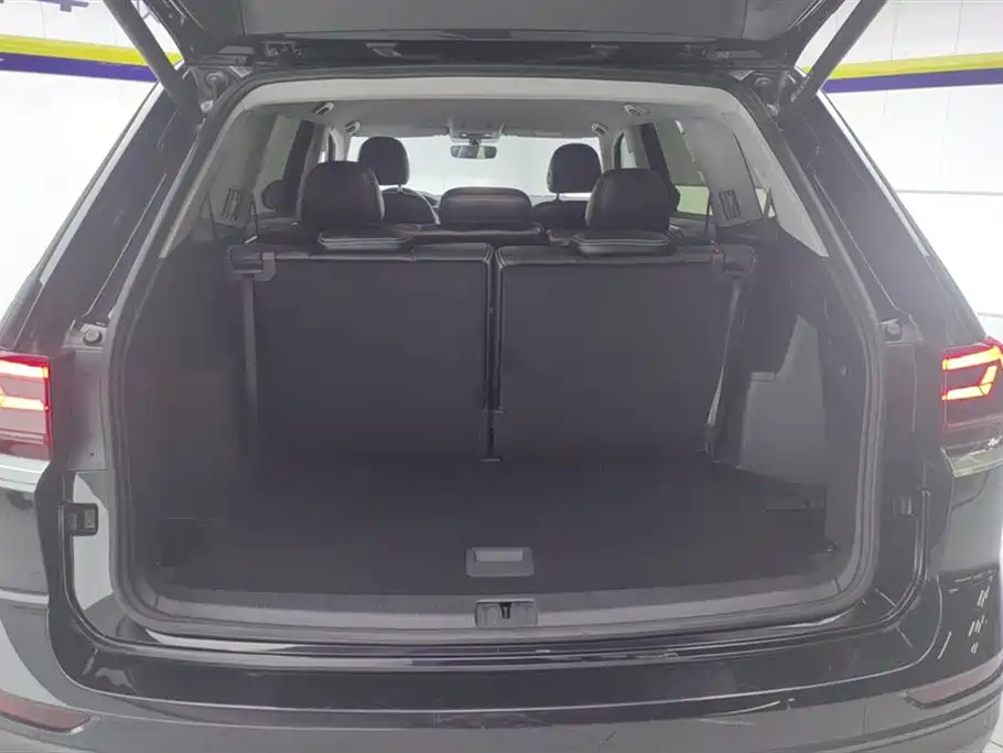 Volkswagen Teramont 2021 380TSI 4WD Luxury Edition фото 4