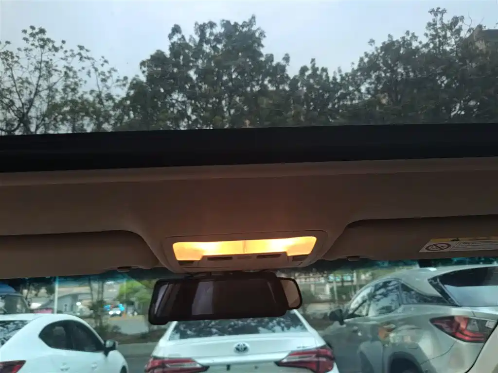 Toyota Camry 2013 2.5G Comfort фото 14