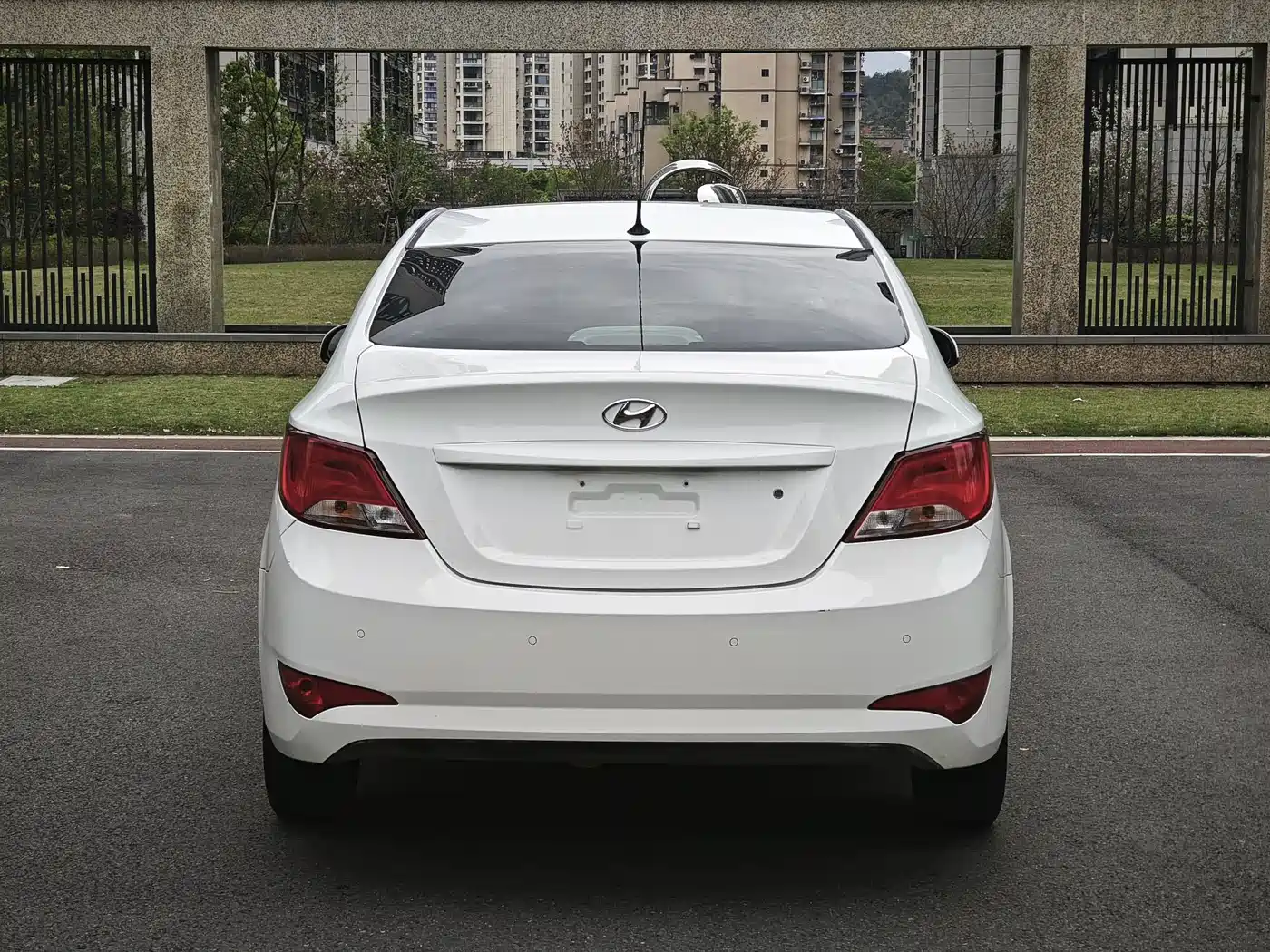 Hyundai Verna 2014 1.4L Automatic Smart GLS фото 5